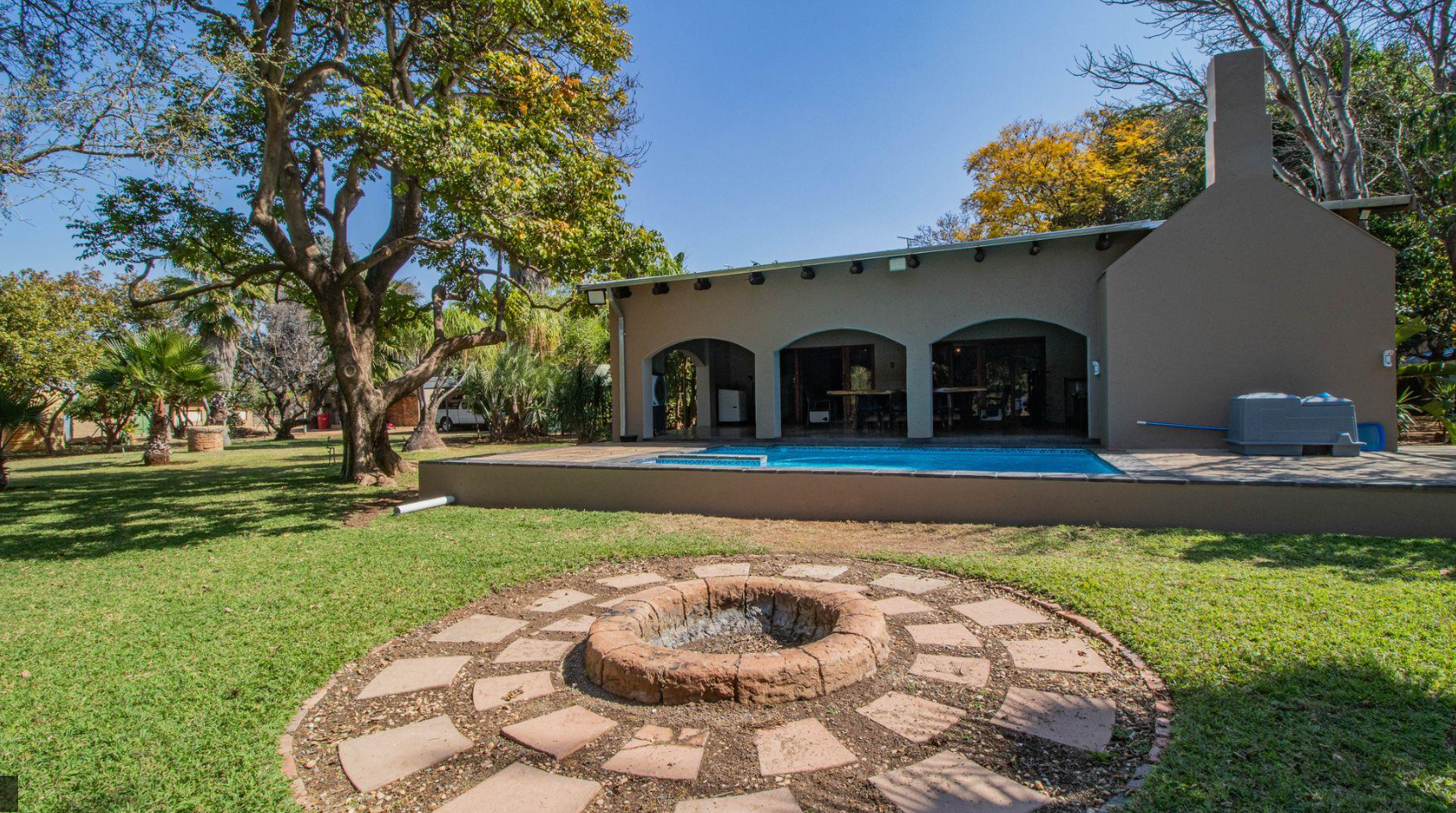 Income-Generating Smallholding with Modern Home, Boreholes, Poultry Setup & Macadamia Orchard